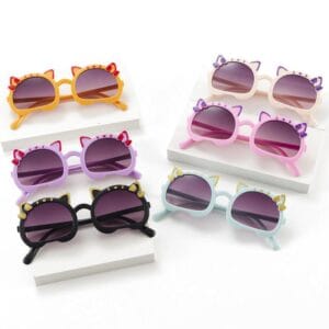 نظارة القطة الشمسية